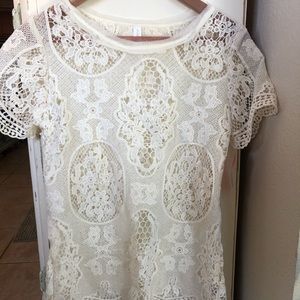 Xhilaration lace top